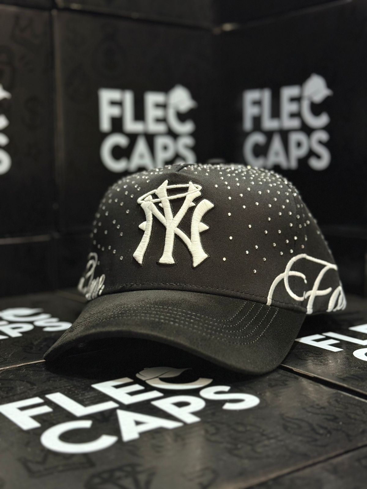 31 HATS NY FOREVER WHITE