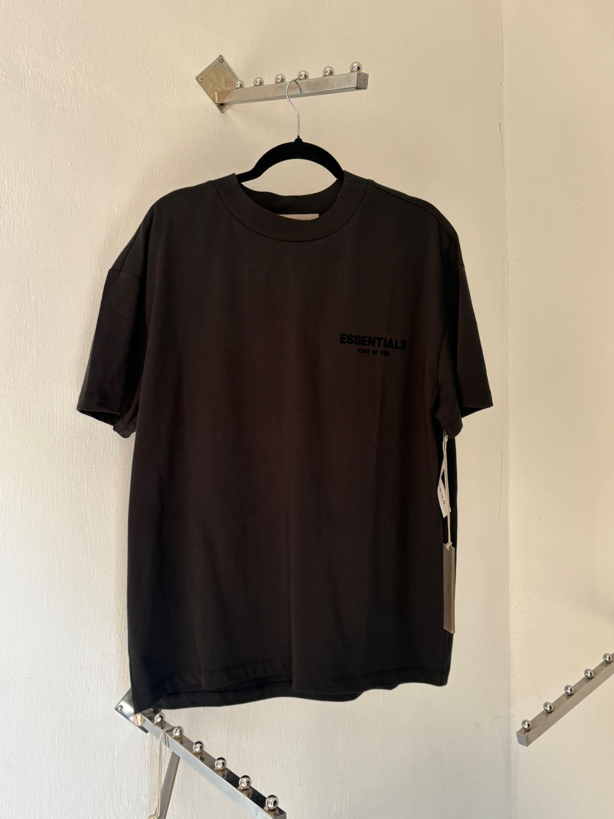 PLAYERA ESSENTIALS FEAR OF GOD "STRETCH LIM"