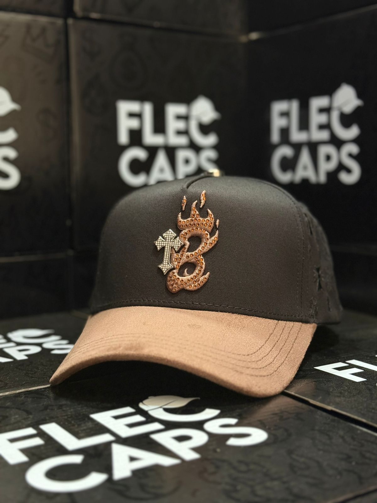 B-CROSS VISERA CAFÉ