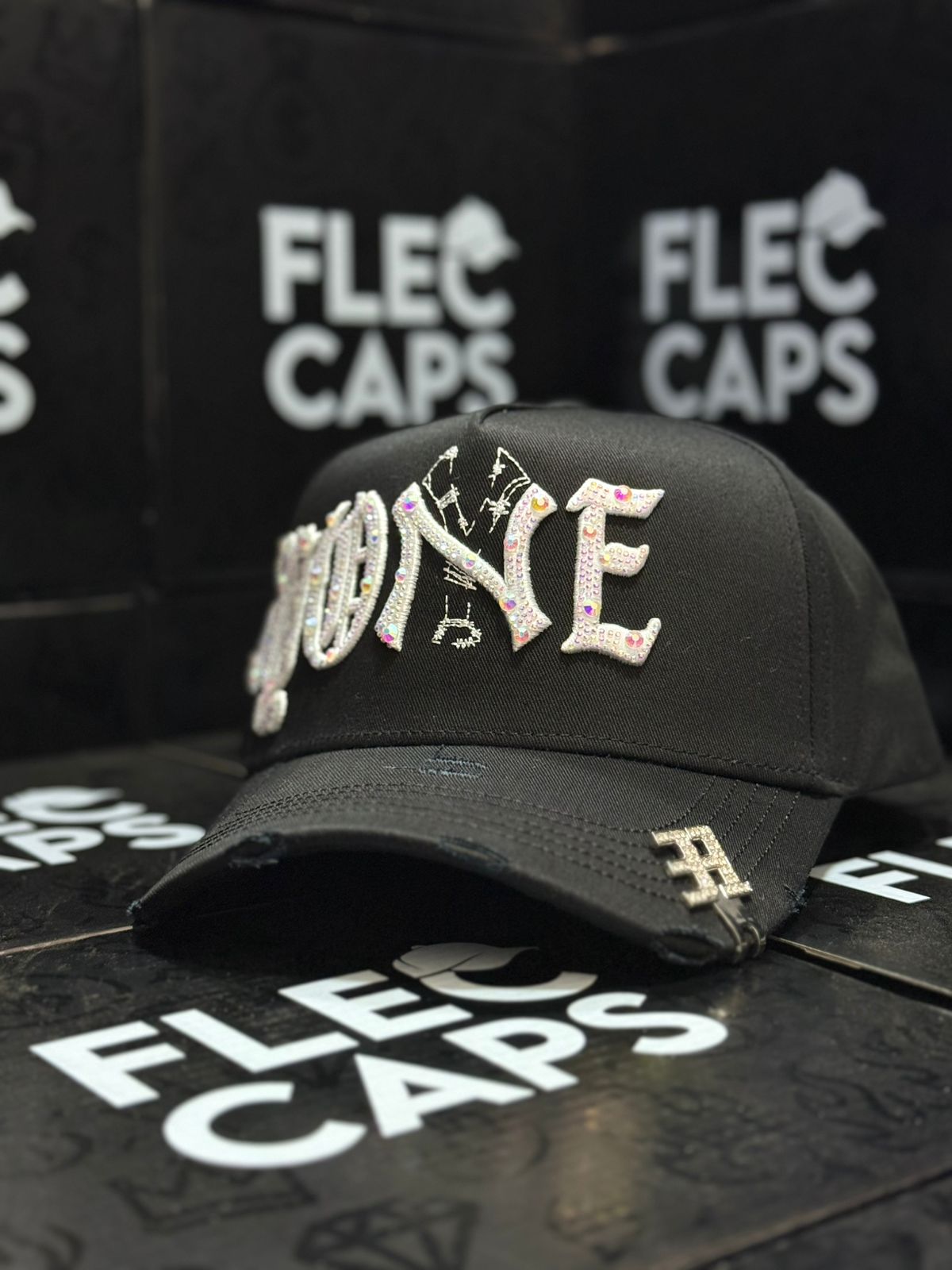 31 HATS "CONCRETE JUNGLE"