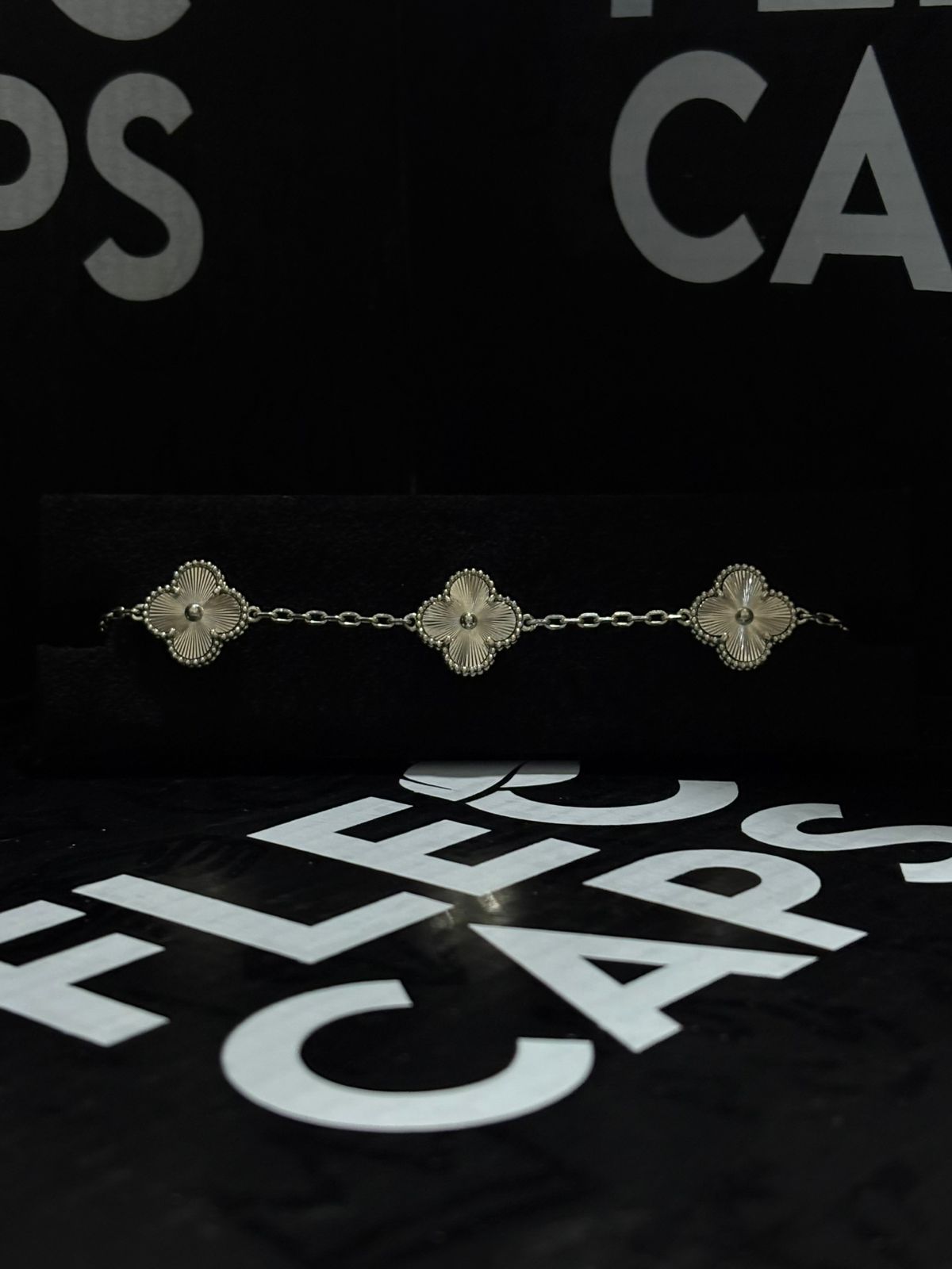 PULSO VAN CLEEF & ARPELS "COLOR PLATEADO" PLATA 925